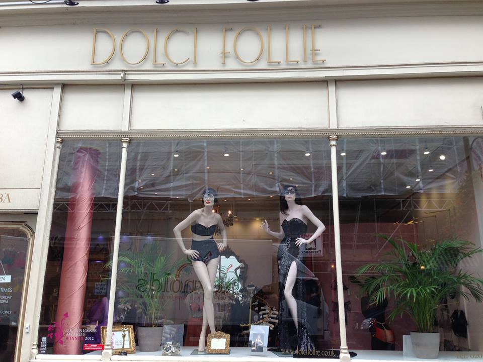 dolci follie window
